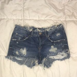 Ripped Jean shorts